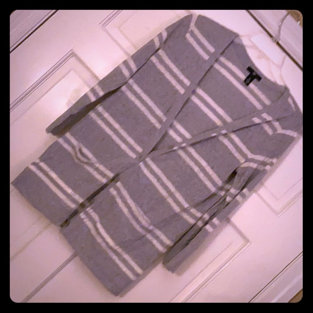 Gray And White Gap Cardigan